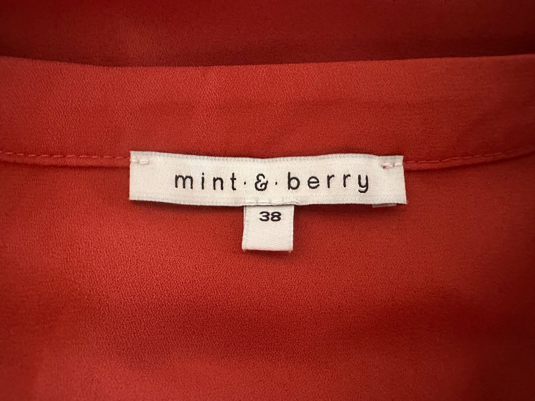 Mint & Berry Vestiti: Mint&berry Kleid Grosse 38 – Nuovo (secondo la descrizione) da Alpnach Dorf venduto da ljusja 4