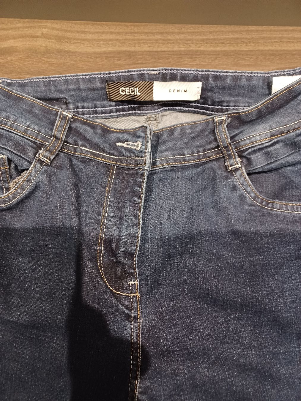 Cecil Jeans: CECIL DENIM – Usato da Hasle LU venduto da Bob86 1