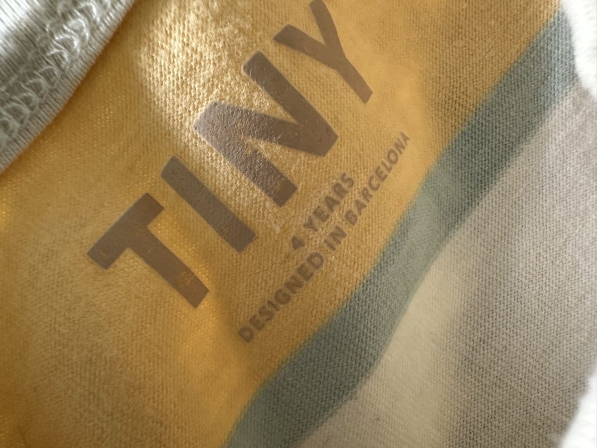 Tinycottons Camicie, T-shirt & Polo: TINY T-Shirt Gr. 104/110 – Usato da Zug venduto da kow_6xr6 2