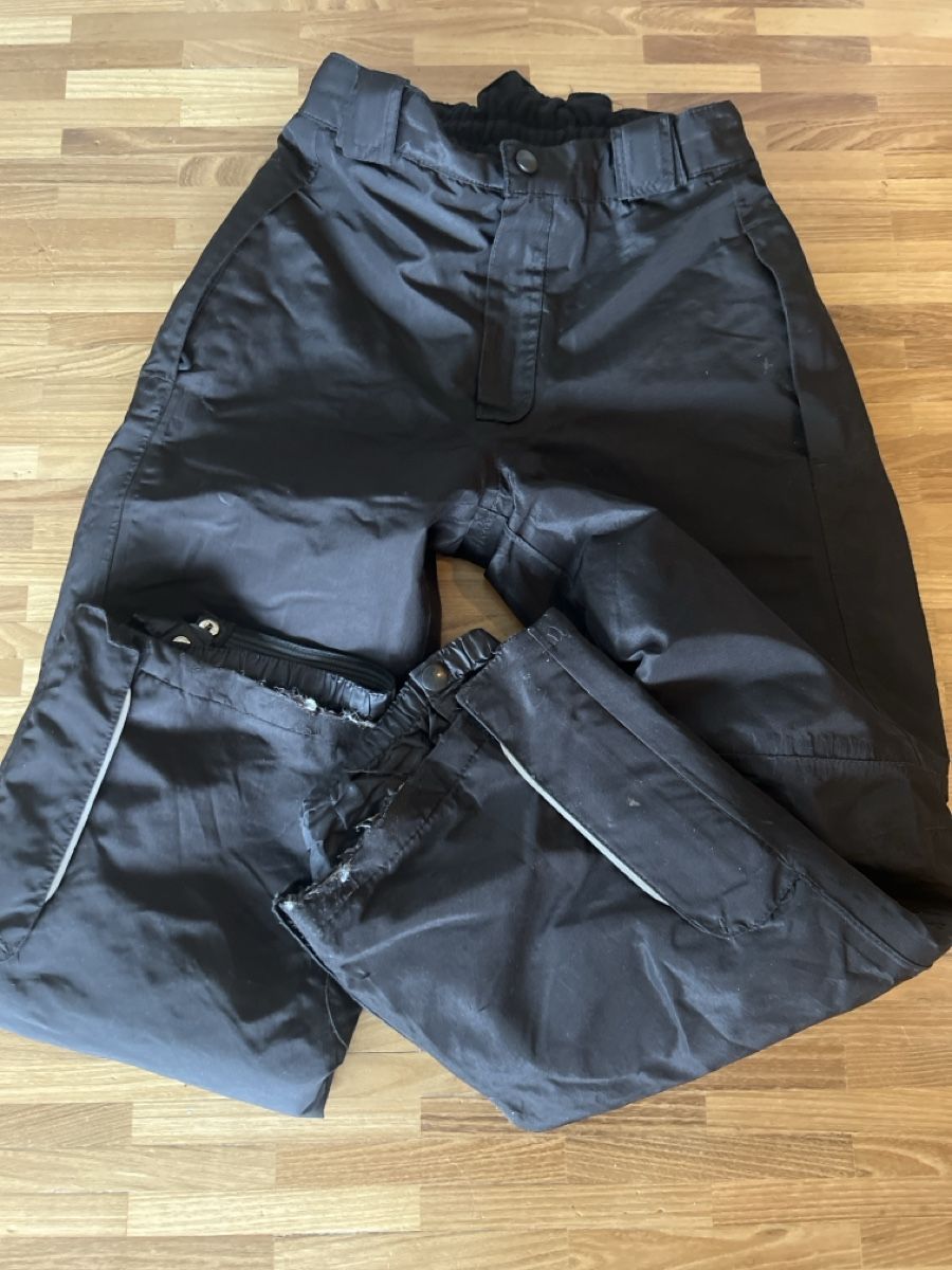 Pantaloni: Skihose 134/140 – Usato da Wiesendangen venduto da travelstar 1