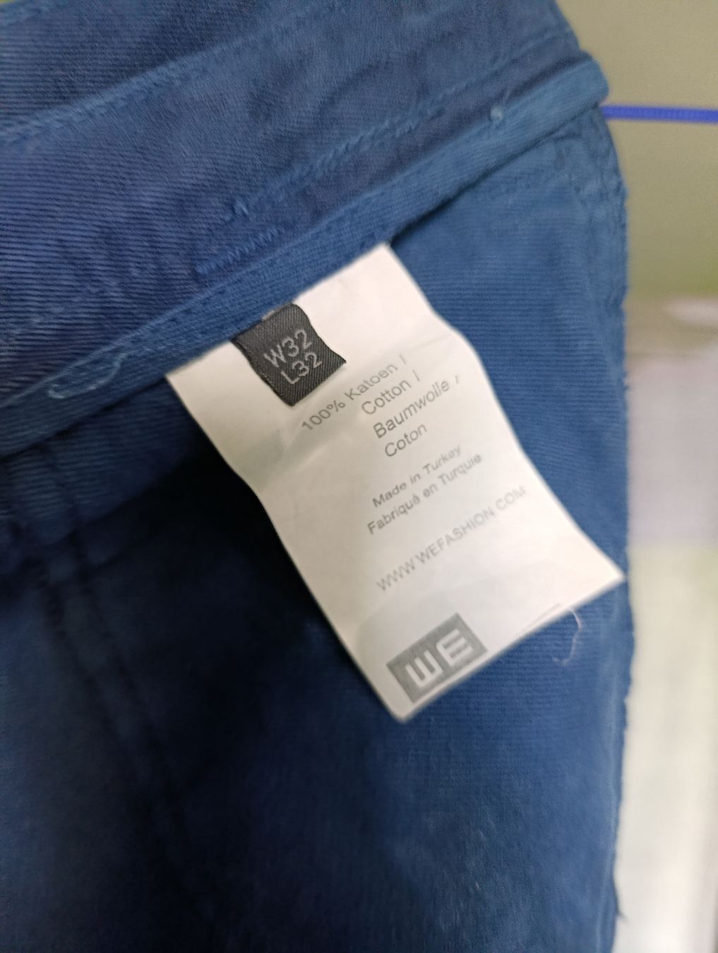 We Pantaloni: WE Hose Gr.32/32 blau – Usato da Bellach venduto da TORA4 4