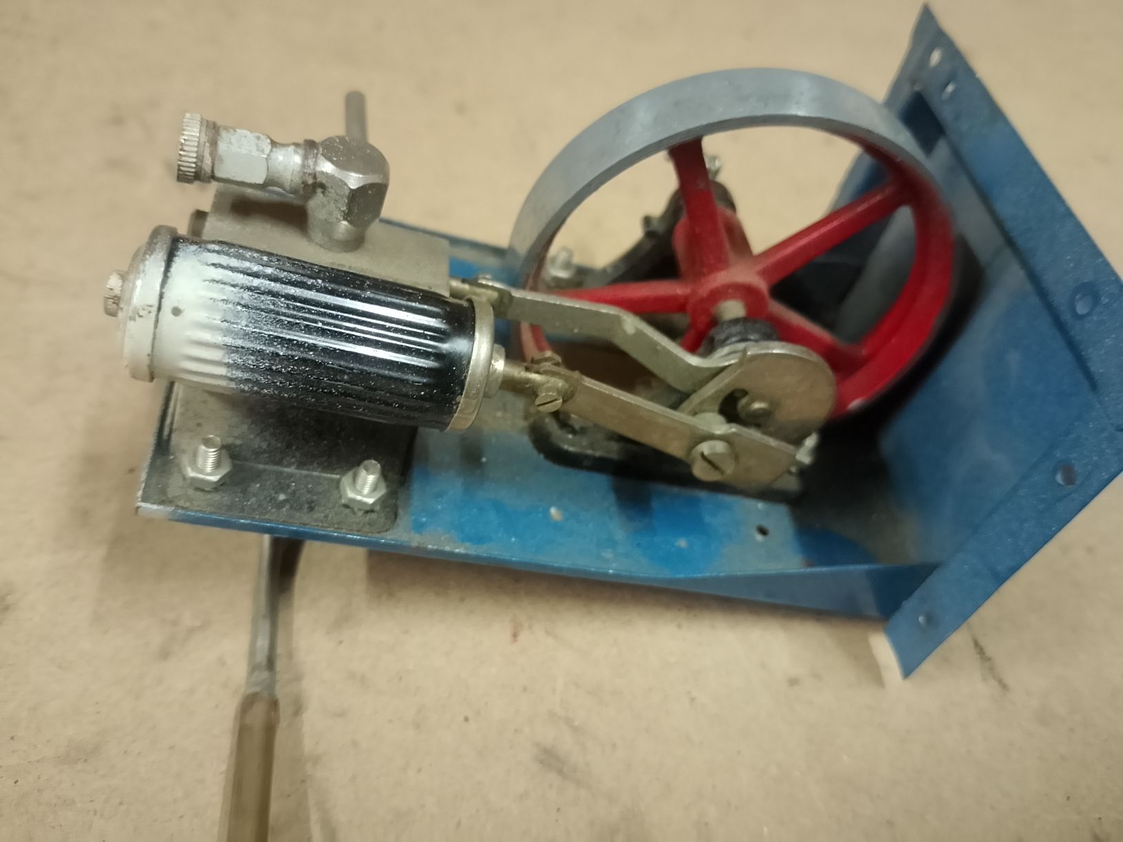 Wilesco Kit di modellismo & Modellini statici: Wilesco Schiffsantrieb – Usato da Safenwil venduto da dodgewc12 5