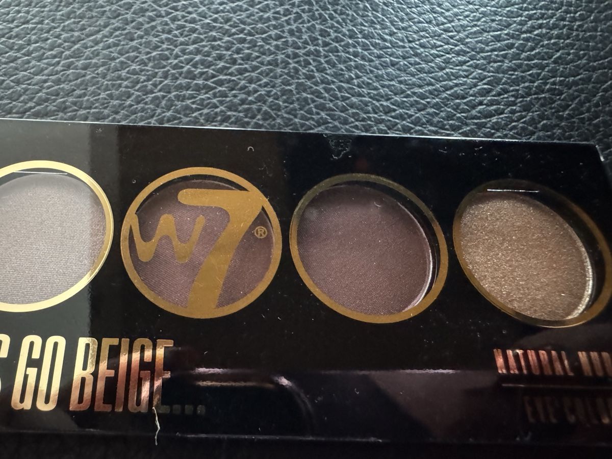 Make-up: W7 Lidschatten Palette - Lets go Beige – Nuovo e nell'imballaggio originale da Winkel venduto da Schorley 1