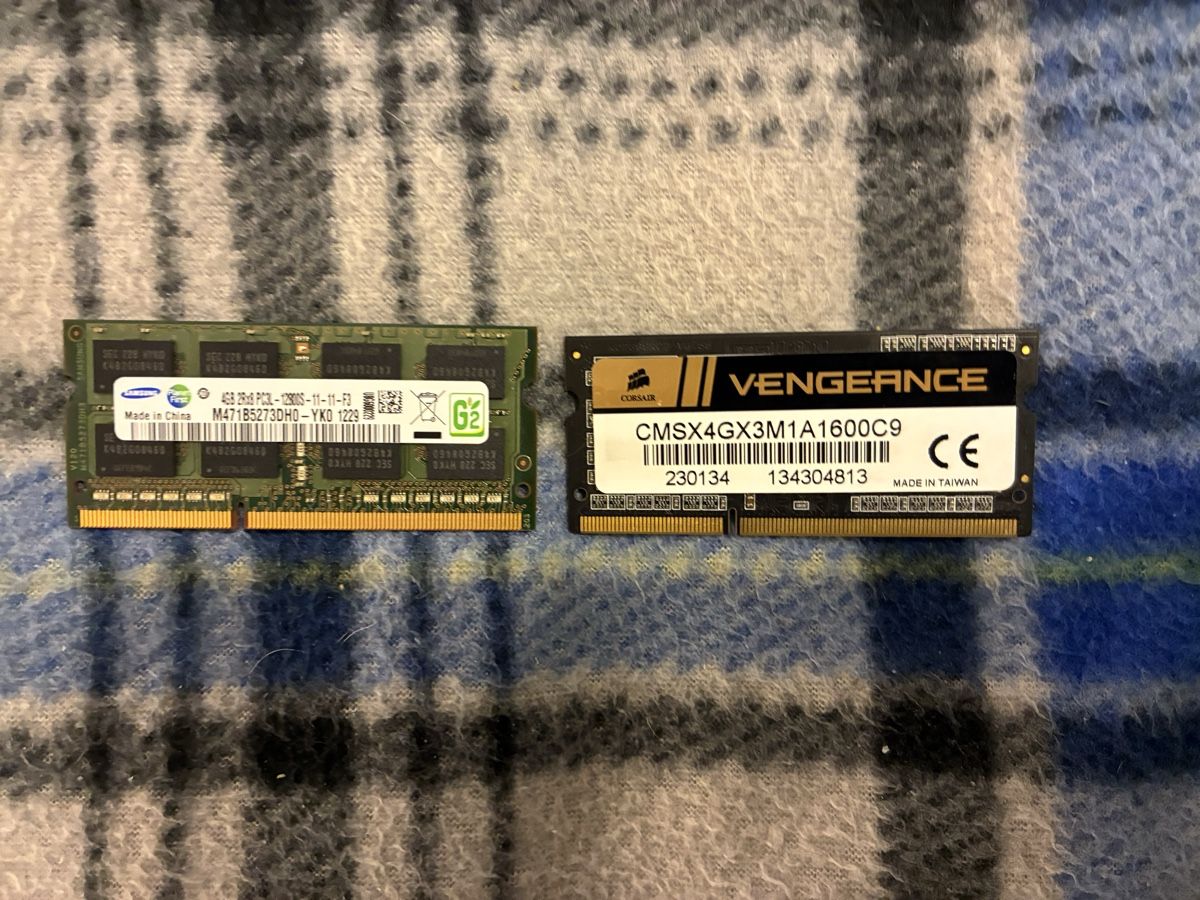 Corsair Memoria / RAM: 2 x 4Gb pc3l per laptop sodimm – Usato da Bioggio venduto da garderoco