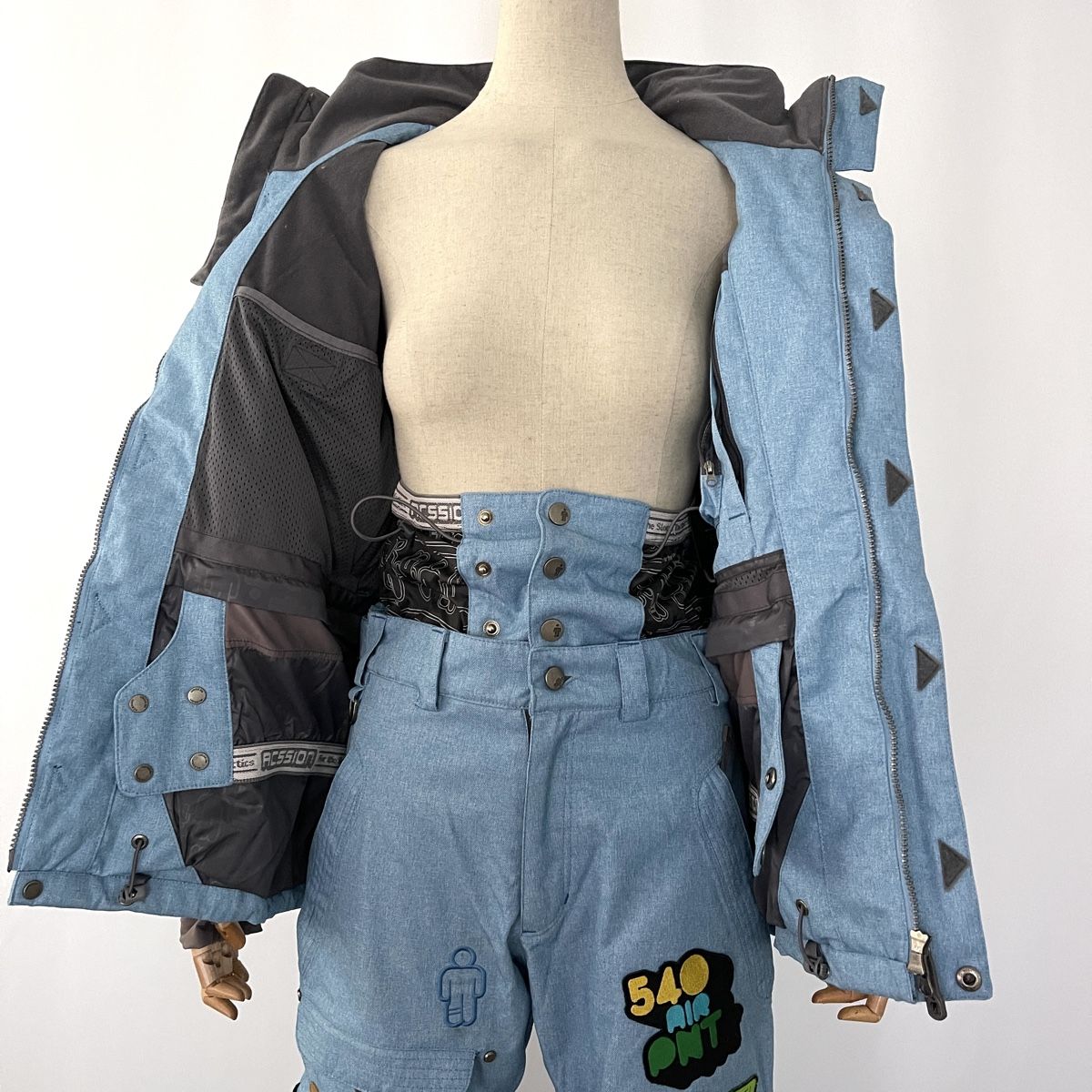 Completi: ROMP Snowboard Jacket & Pants – Nuovo (secondo la descrizione) da Emmen venduto da Avviivva_Com2023 6