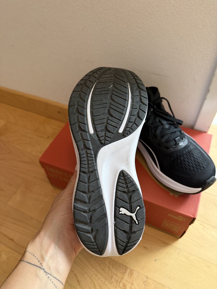 Puma Scarpe da donna: Puma Laufschuhe  – Nuovo (secondo la descrizione) da Neerach venduto da the_modern_mini 2
