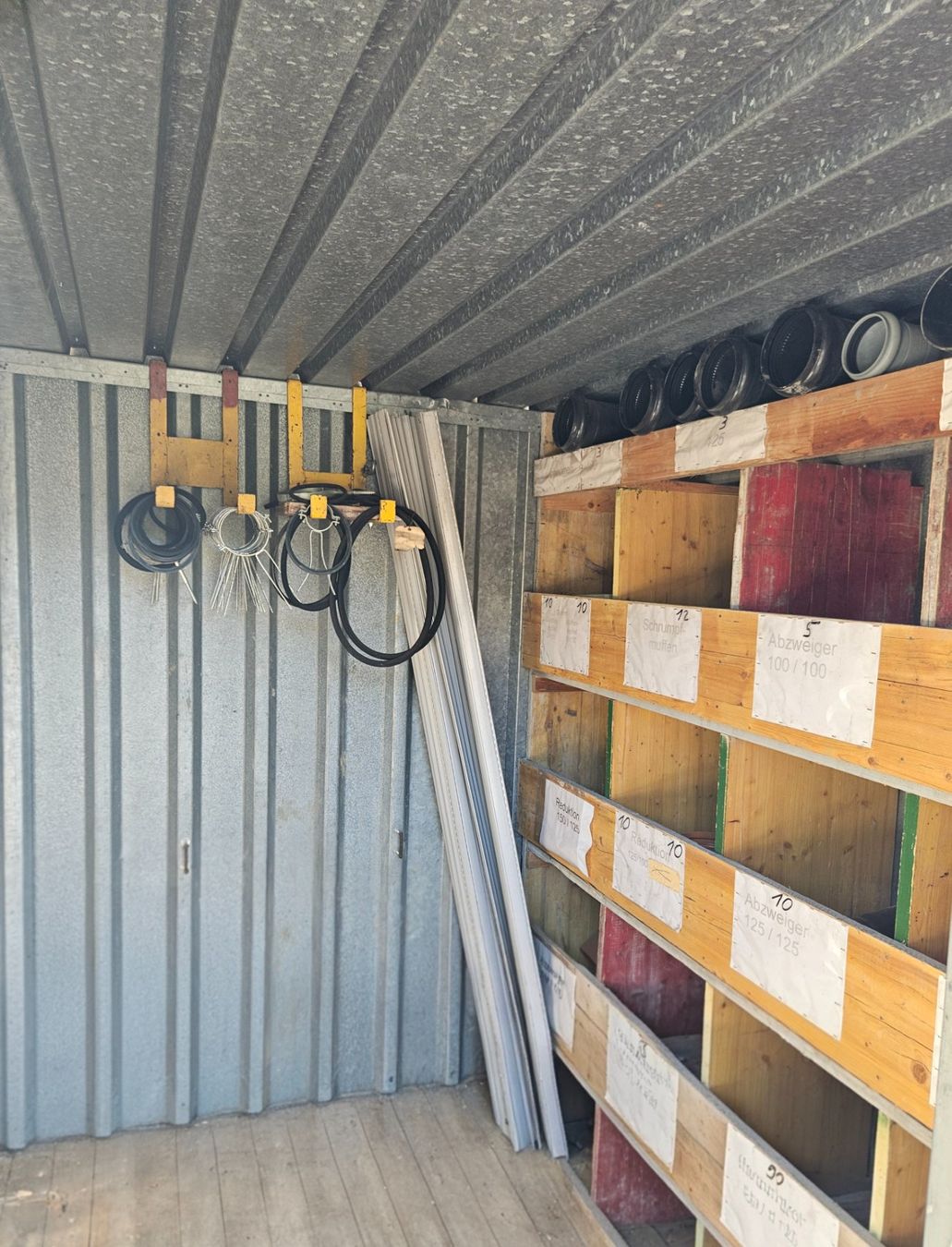 Contenitori edile: Baustellencontainer – Usato da Berneck venduto da gae_qpr8 5