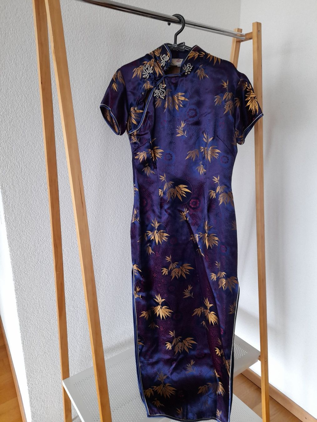 Kleider: Robe style chinois – Gebraucht aus Mont-sur-Lausanne von Pioutch 2