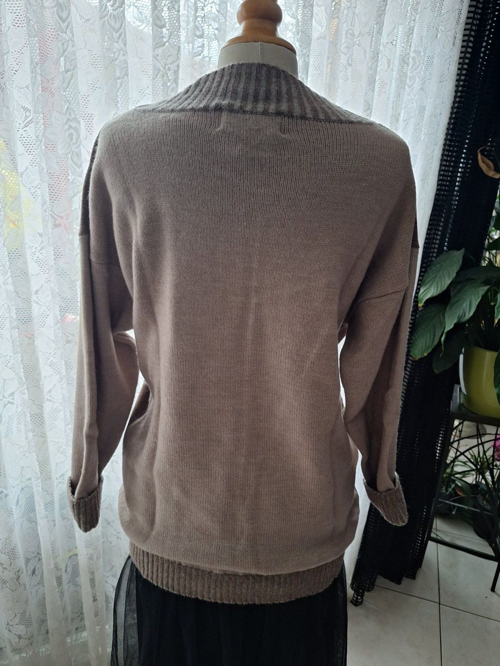 Maglioni & Felpe: Pull 50% laine, Taille M/L – Usato da St-Triphon venduto da Jldr0 2