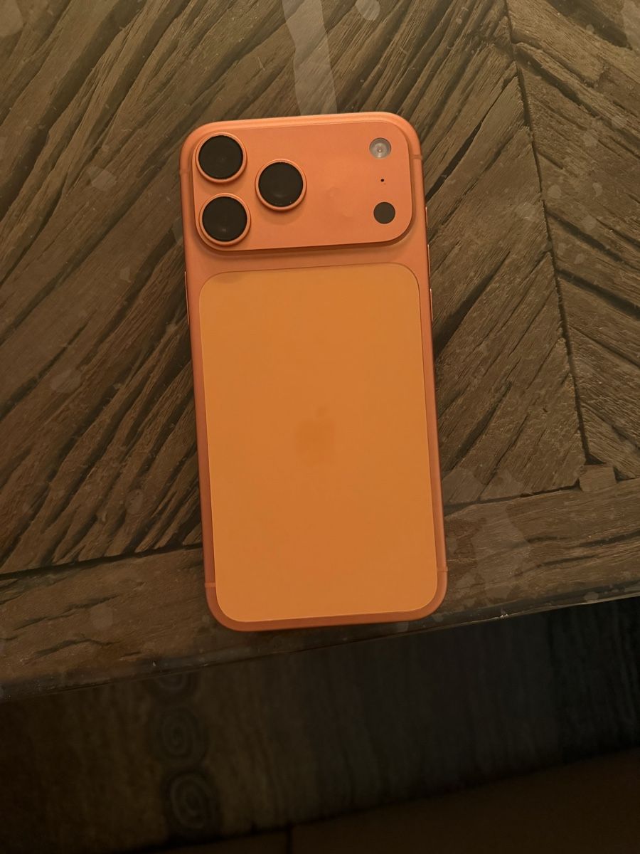 Apple Portables:  iPhone 17 pro max – D'occasion à Eglisau par jus_fzc2 1