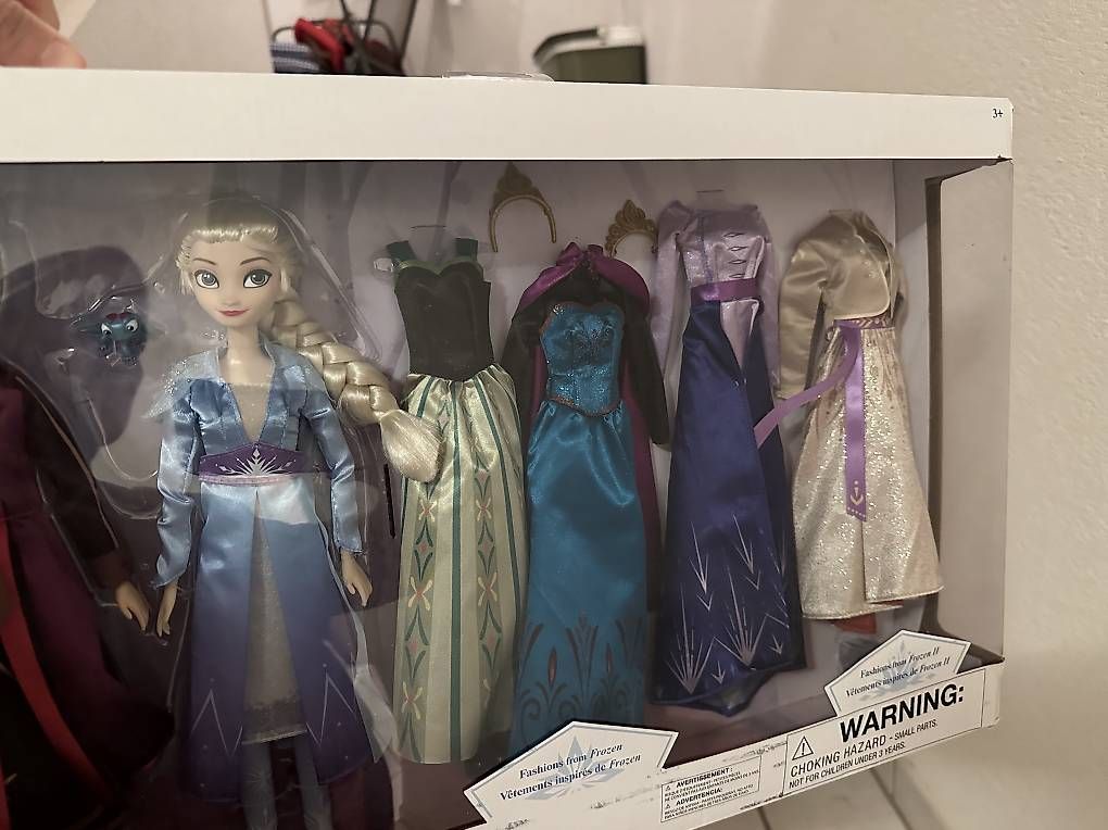 Giocattoli: Anna & Elsa Set NEU – Usato da Horw venduto da Reb_rp5z 2