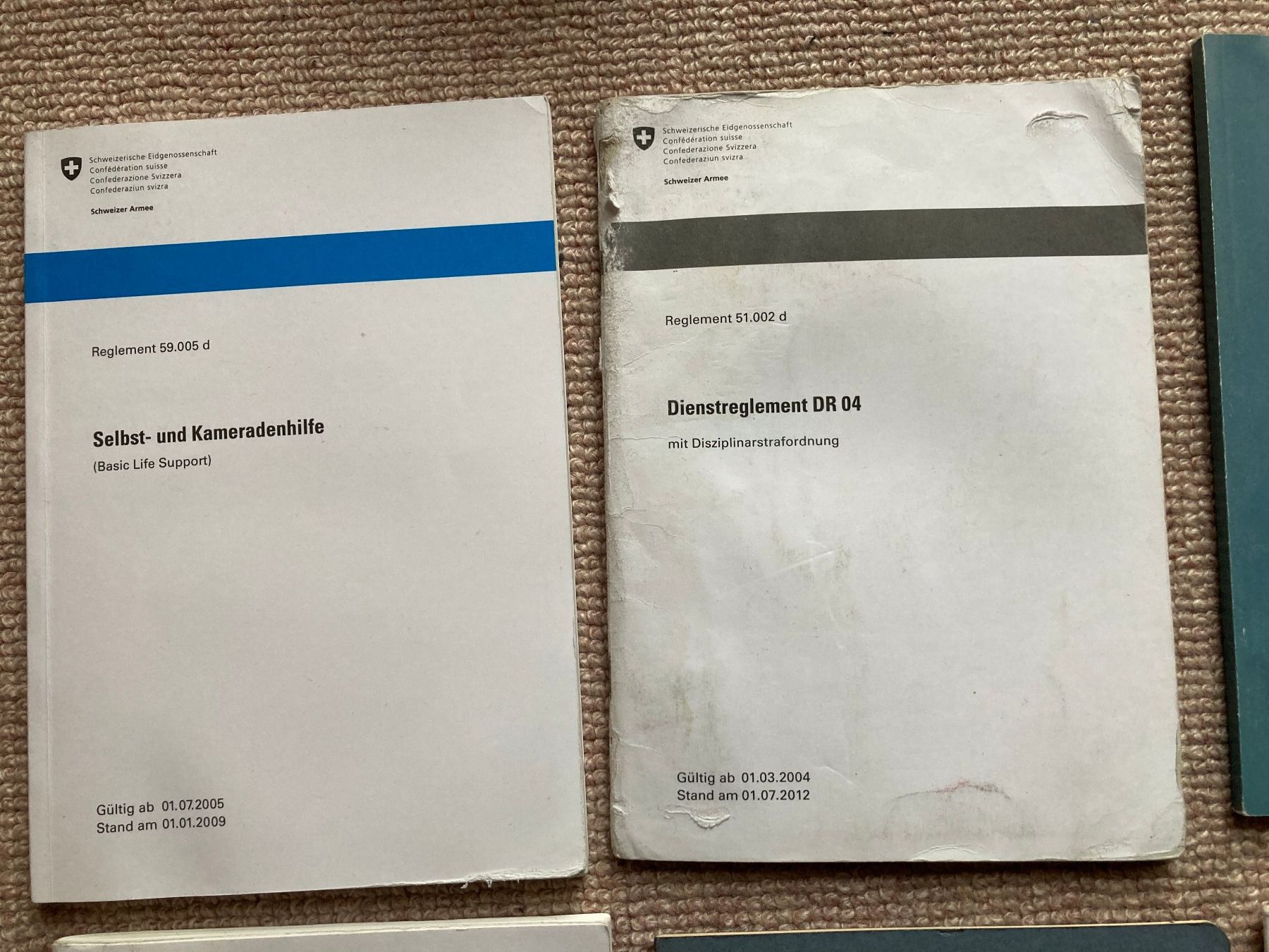 Documenti: Div. Reglemente Schweizer Armee – Usato da Lütisburg venduto da wiesenpippau 1