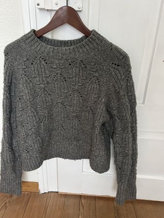 Grauer ZARA Strickpullover, Grösse M, Top Zustand!