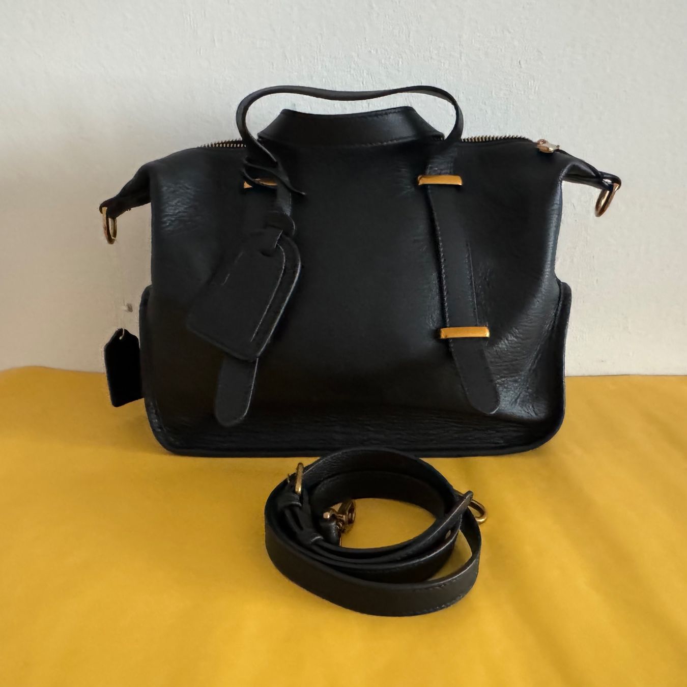 Taschen für Damen: Sac cuir noir – Gebraucht aus Carouge GE von Myr_hbt9 2