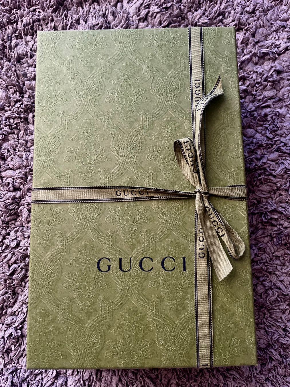 Gucci Damenschuhe: Gucci Sneakers Size 38.5 – Gebraucht aus Schlieren von sim_zp5y 3