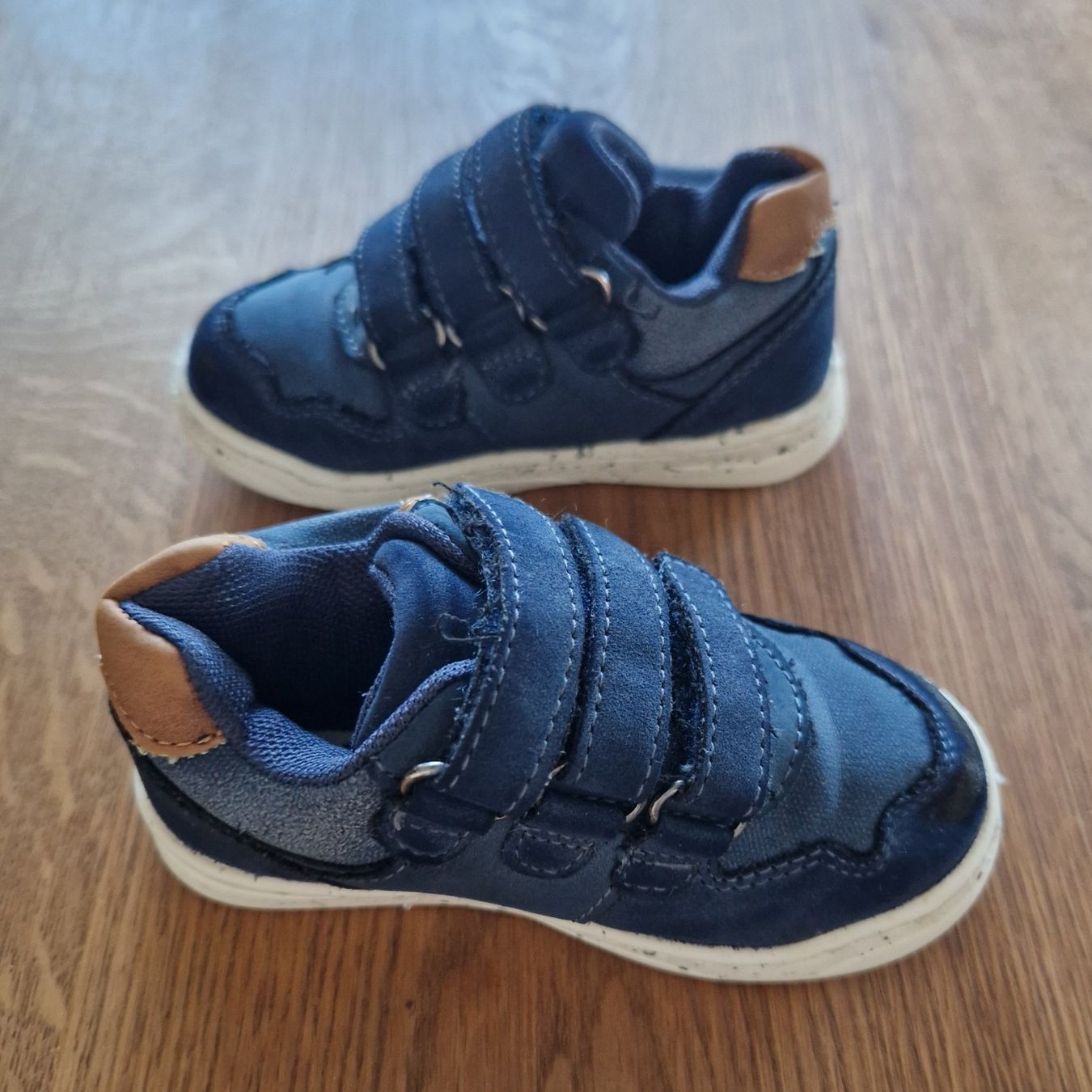 Victory Scarpe per ragazzi: ***Vty, hoher Sneaker, blau, Gr. 21*** – Usato da Gattikon venduto da psailer 2