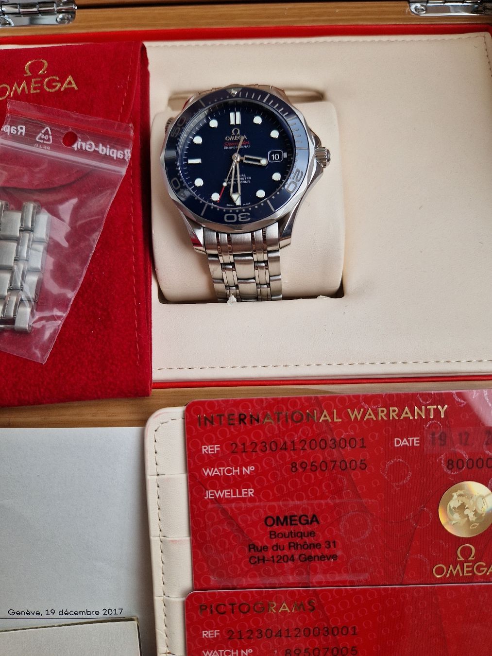 Omega Uhren: Omega Seamaster Professional Automatic 300M cadran Blue  – Gebraucht aus Grand-Lancy von Swiss-vintage1974 5