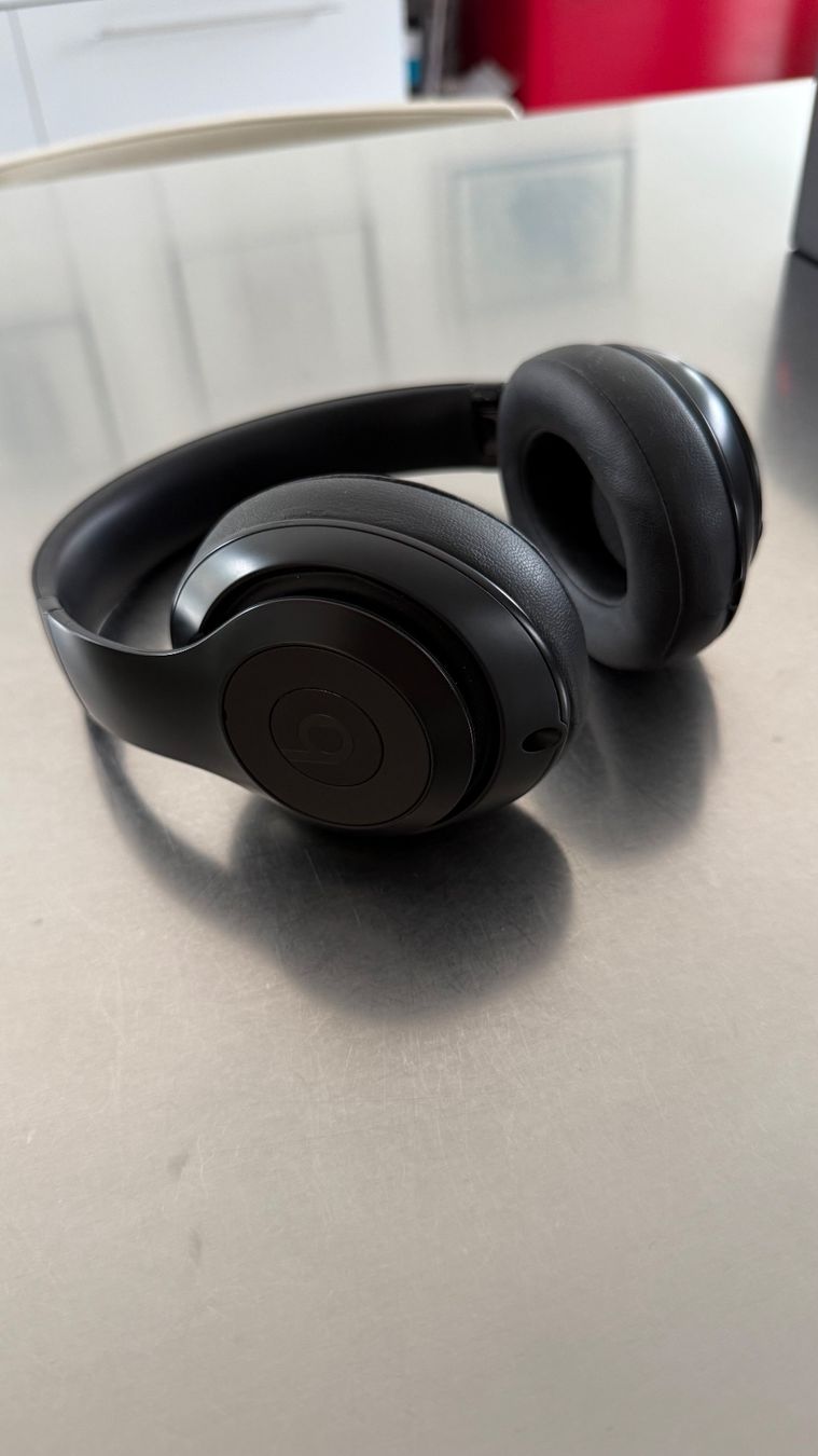 Beats Casques audio: Beats Studio 3 – D'occasion à Bourguillon par not_8ntm 3