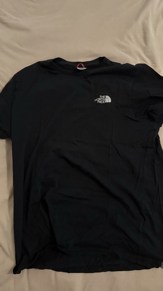 North Face T-shirt: North Face Tshirt Duo grösse M – Usato da winikon venduto da lfisch04 2