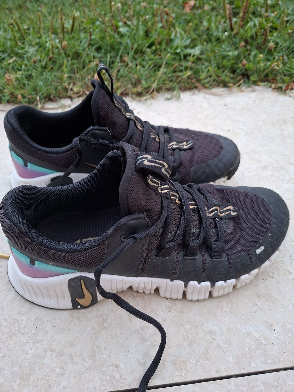 Nike Scarpe da donna: basket nike metcon 5 taille 36,5 – Usato da Chavannes-de-Bogis venduto da senator635