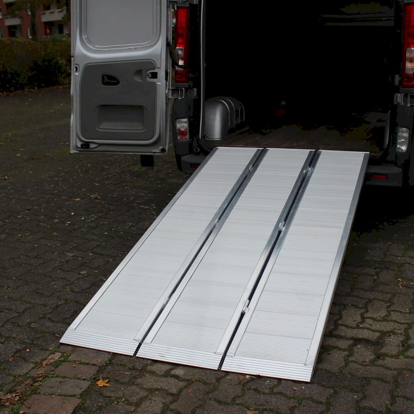 Auffahrrampen: 3-fach Auffahrrampe 222cm – Neu und originalverpackt aus Bottighofen von zaap