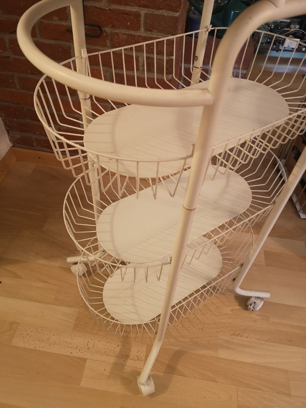 Ikea Banconi: Servierwagen von Ikea mit 3 Körben. – Usato da Forch venduto da Hakyboss 1