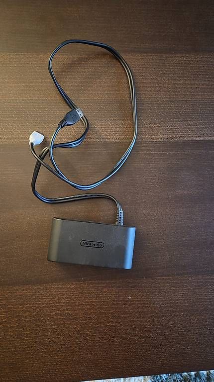 Nintendo Controller: Original GameCube Controller & Nintendo Adapter WUP-028 – Gebraucht aus Basel von Dodotefto 1