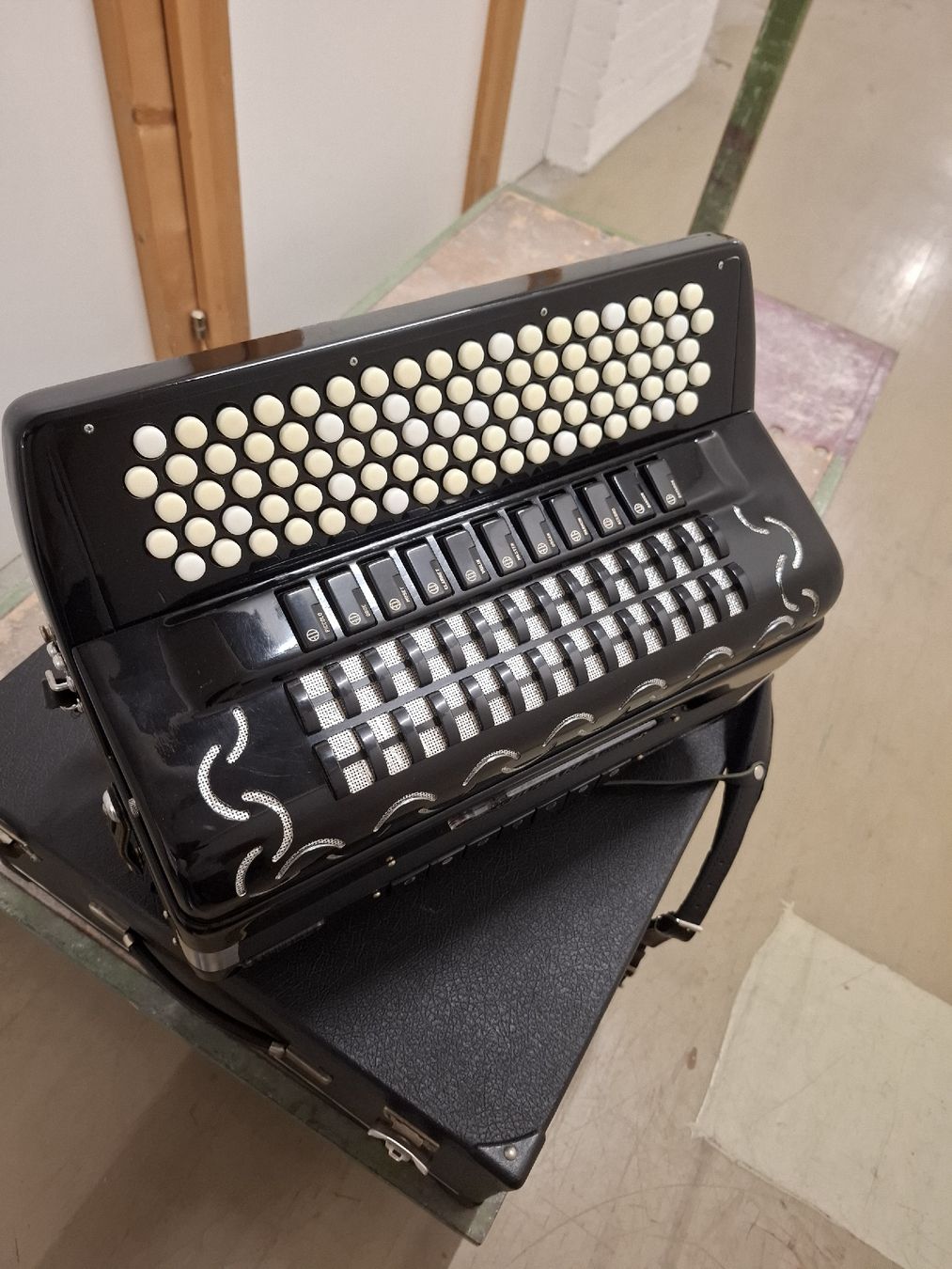 Strumenti musicali: 4.chorig Bugari chromatisch – Usato da Villeneuve venduto da BibiVintage 5