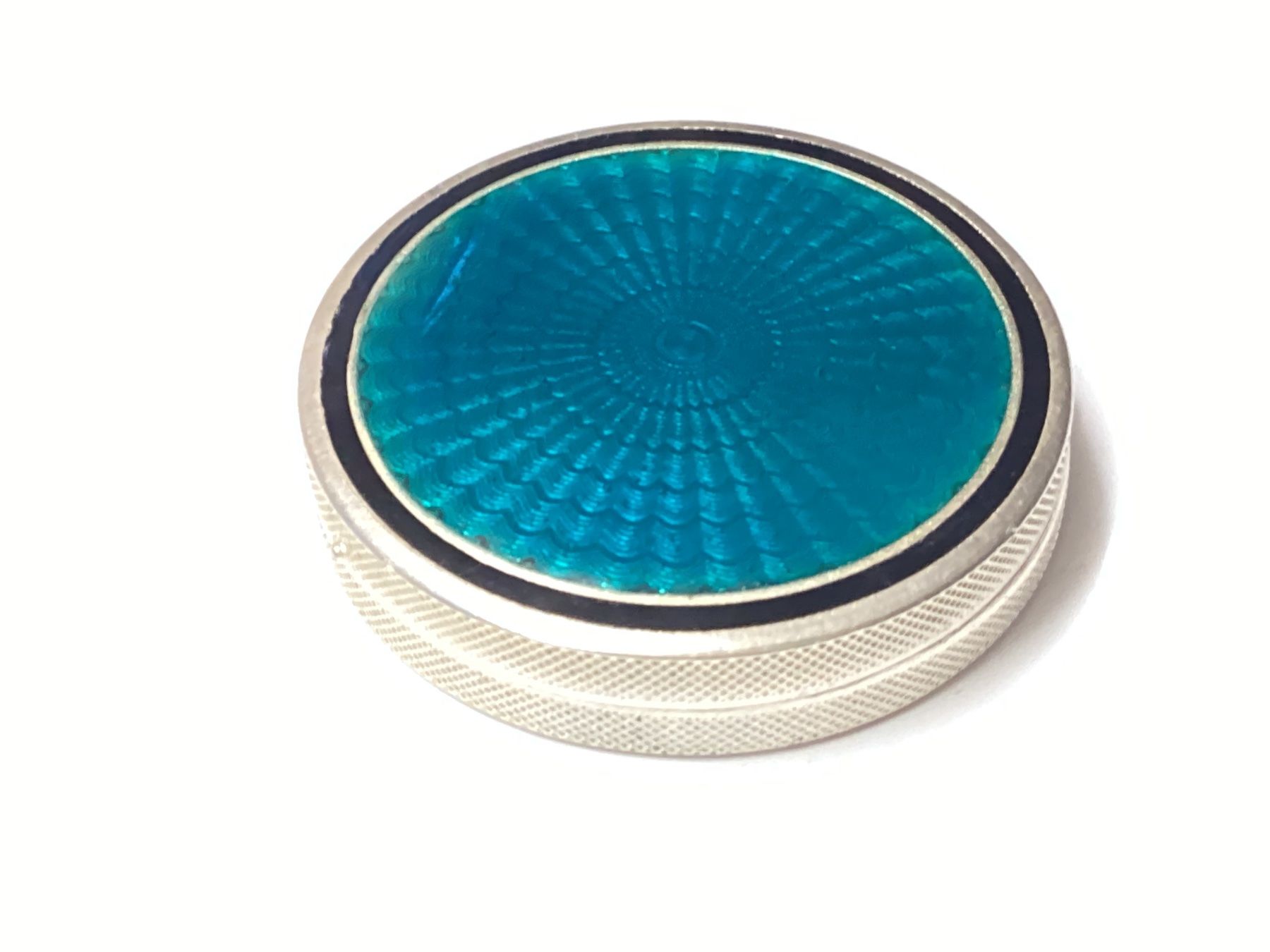 Make-up: Alte Puderdose versilbert, Quaste, Spiegel, Vintage – Usato da Eglisau venduto da mar_5rn2 2