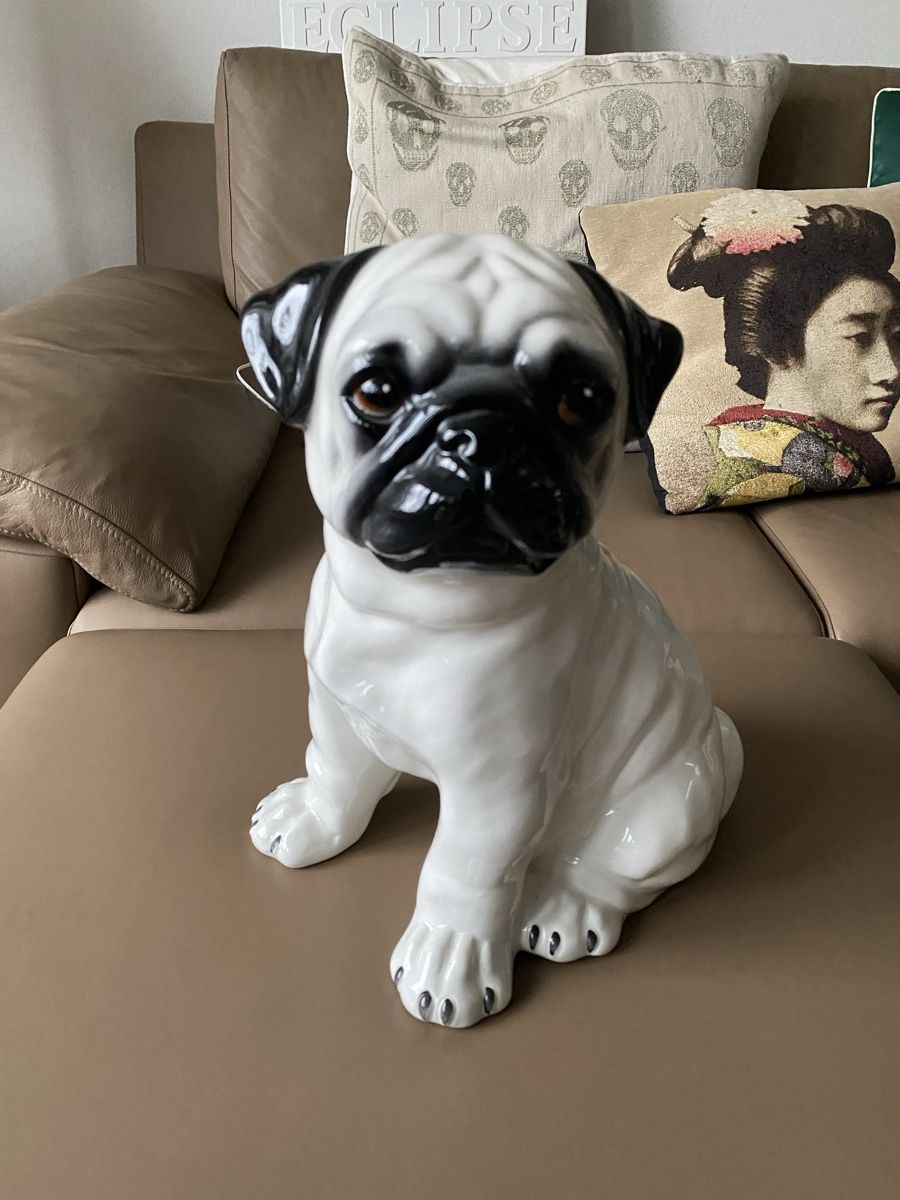 Statuette: Süsser Mops Keramik Figur, Handarbeit, Italien – Usato da Thalwil venduto da Alice015