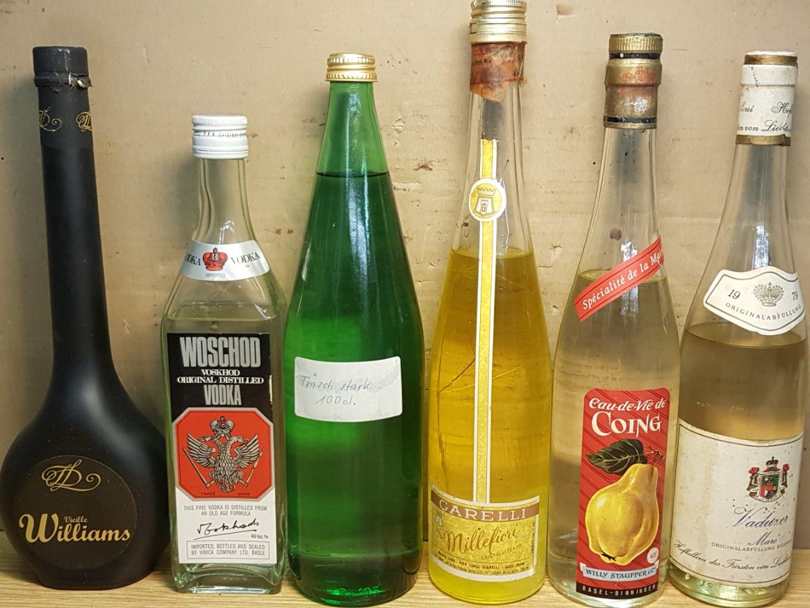 Bevande alcoliche: 12 Fl. Versch. Destillate. #1933 – Nuovo (secondo la descrizione) da Schöftland venduto da Topdeal4 1