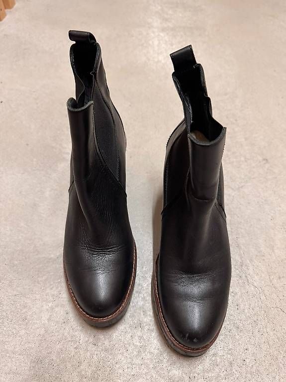 Scarpe da donna: Tommy Hilfiger Stiefeletten Gr. 39 – Usato da Liestal venduto da Schatzsucher90 2