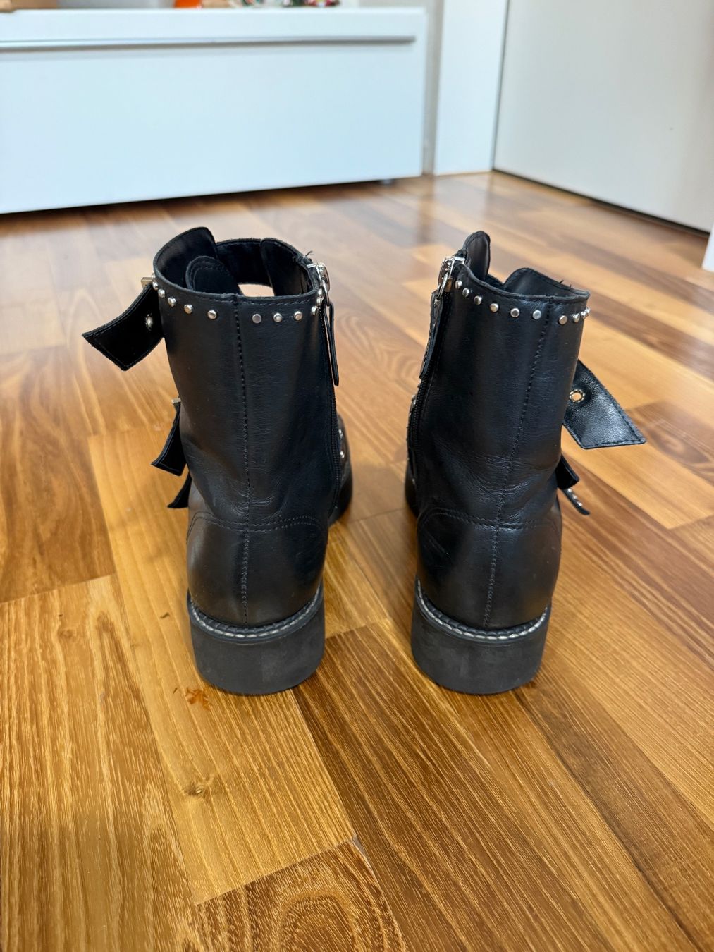 Chaussures femmes: Boots – D'occasion à Aeugst am Albis par AnaisS99 2