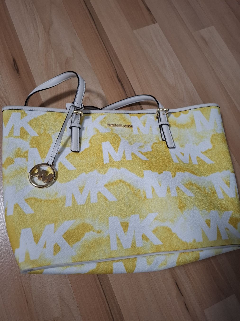 Michael Kors Taschen für Damen: Michael Kors Tasche – Gebraucht aus Netstal von Queen37