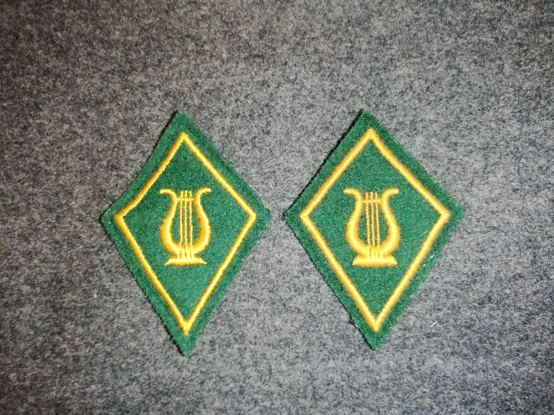 Schweizer Armee Placchette & Badge: Insignes de col Armée Suisse – Usato da Romanel-sur-Lausanne venduto da A559JBB