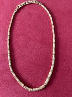 Magnifique collier doré vintage - Élégant et tendance!