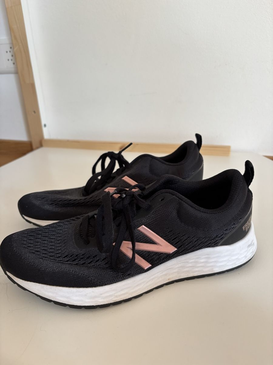 Scarpe da donna: New Balance Fresh Foam Schuhe – Nuovo (secondo la descrizione) da Winterthur venduto da sanneagasi 1
