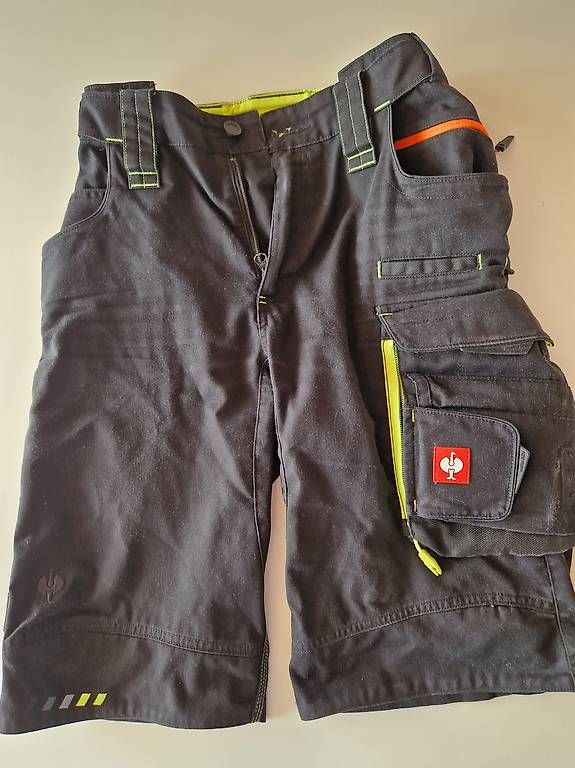 Engelbert Strauss Pantaloni: Kurze Hose Engelbert Strauss Gr. 42 – Usato da Herisau venduto da etajo