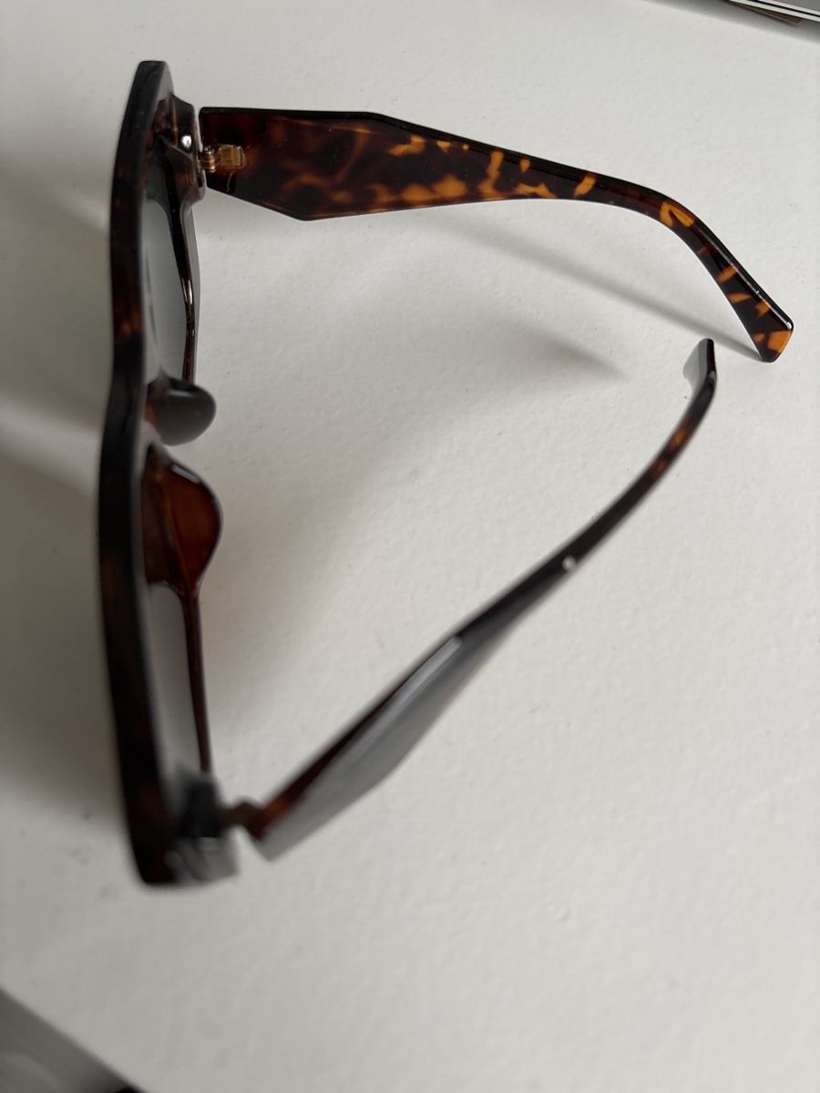 Occhiali & Lenti: Sonnenbrille gross Leopardenmuster – Nuovo (secondo la descrizione) da Fislisbach venduto da secondhandF 1