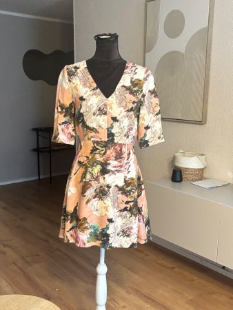 Dolce Gabbana Flower Dress Crepe de Chine