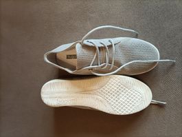 Bugatti Sneaker, Gr. 36, hellgrau, Stoff, Top Zustand!