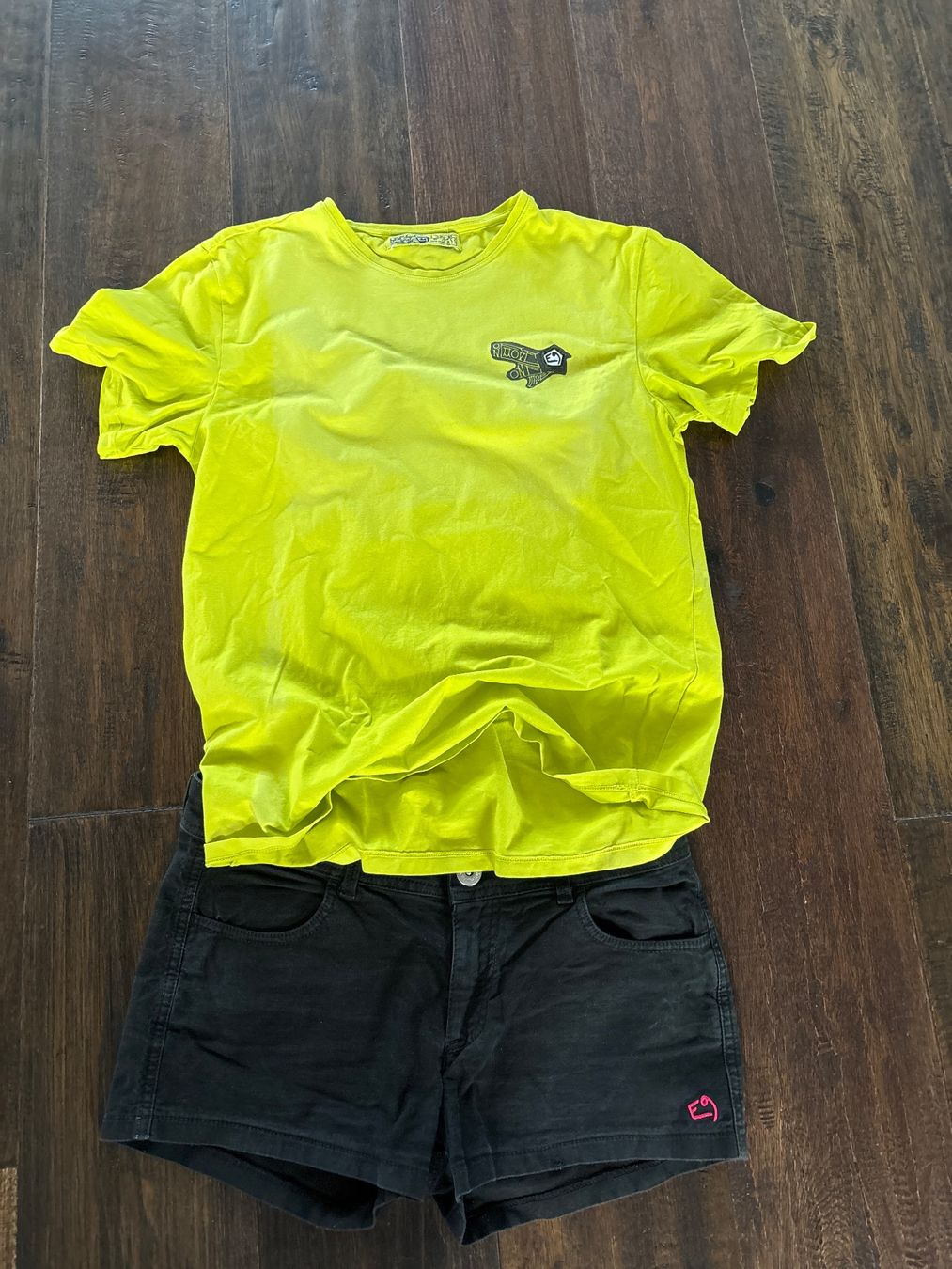 Lotti di vestiti: E9 Kletter Outfit Gr. M/L – Usato da Bürglen venduto da sunshiners