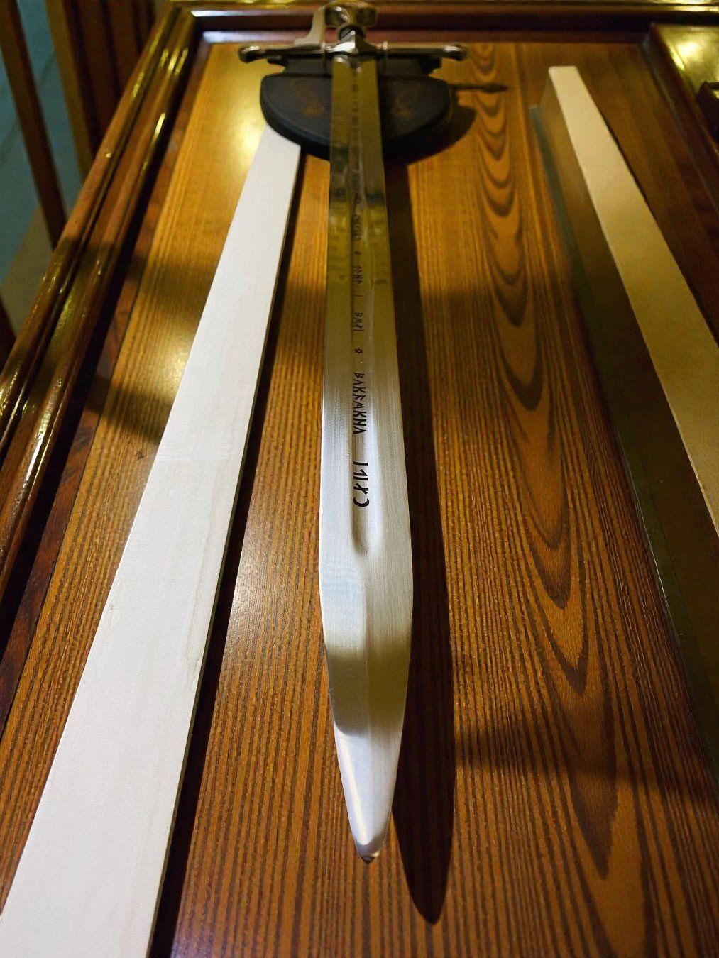Sonstiges zum Sammeln & Seltenes: The Lord of the Rings Schwert Messer 125cm NEU – Neu und originalverpackt aus Bergdietikon von shopAgent 7