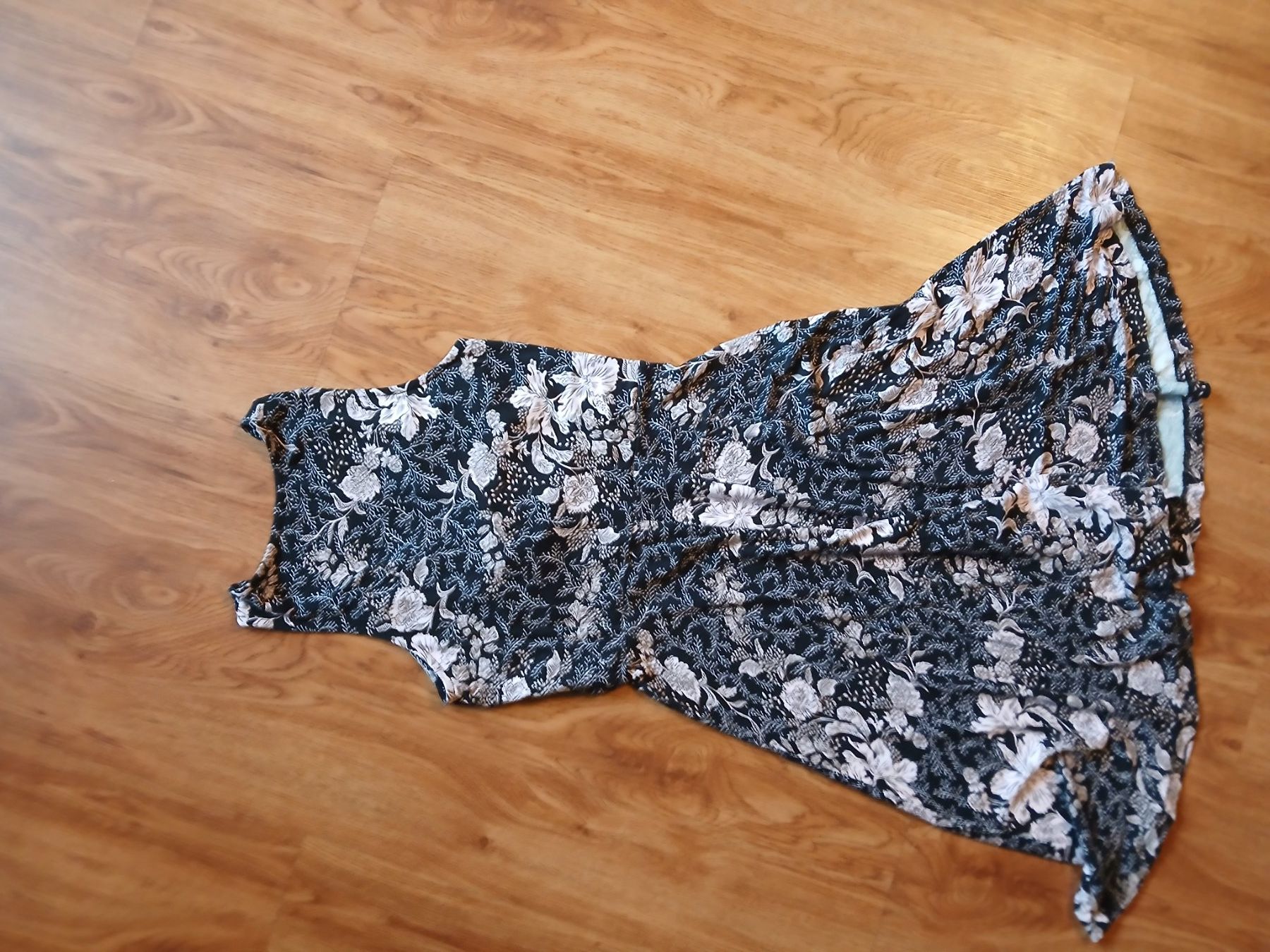 Vestiti: Sommerkleid Gr.36/38 – Usato da Niederried Interl venduto da Icespider 3