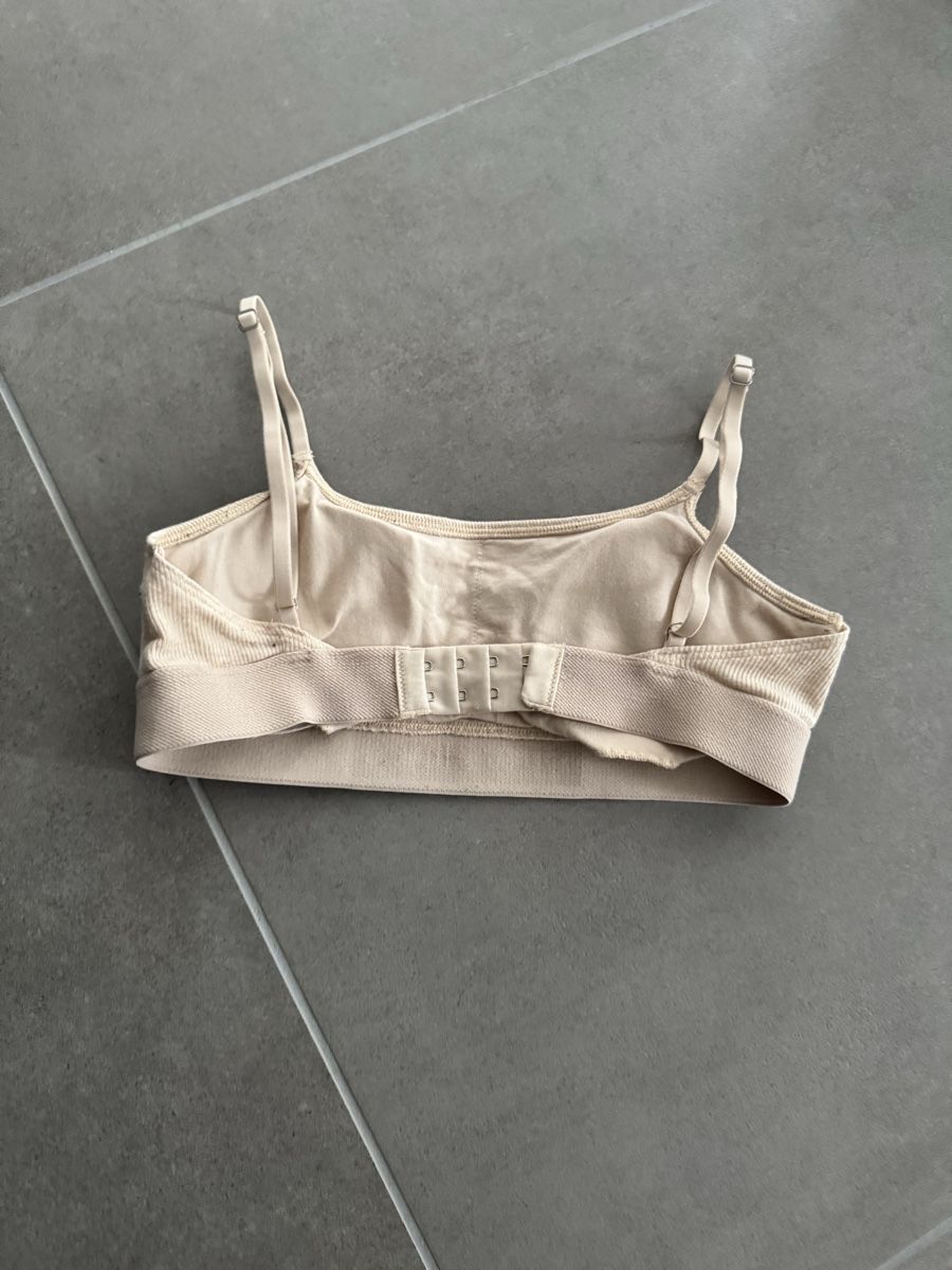 Altra biancheria intima: Gilly Hicks Bralette BH, beige, Top Zustand – Usato da Frick venduto da Cirilla 4
