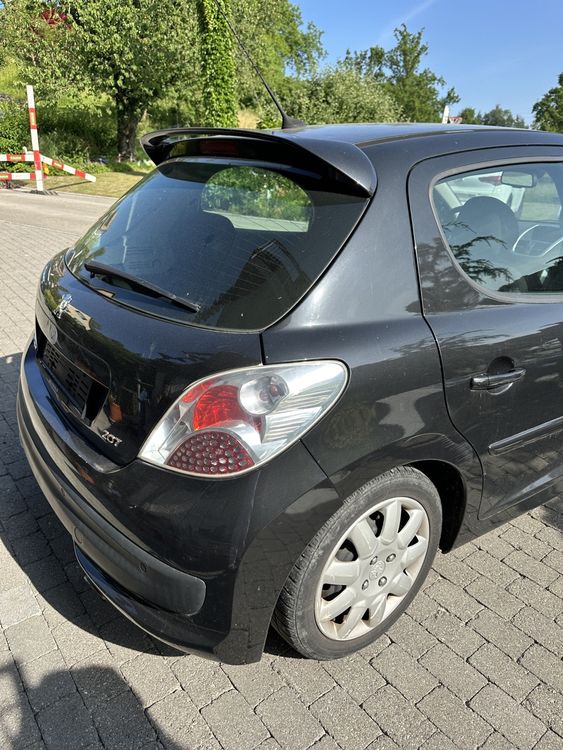Peugeot Automobili: Peugeot 207 1.6i Turbo – Usato da Gossau ZH venduto da pxw_pts2 3
