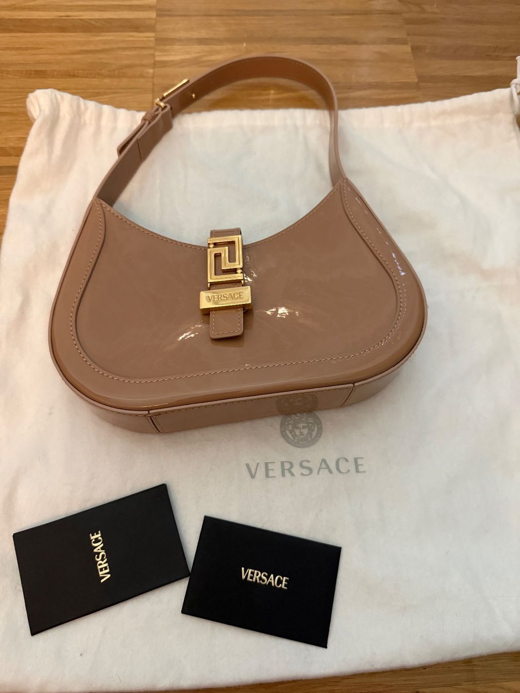 Versace Borse da donna: Versace tasche – Usato da Adliswil venduto da ale_dv2q