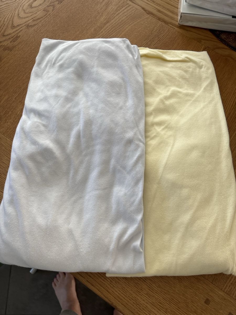 Biancheria da letto: 2 Fixleintücher 90/100 x 190/200 – Usato da Hombrechtikon venduto da ufpasse