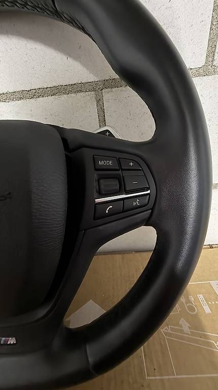 Tutti pezzi di ricambio auto: Bmw Lenkrad  – Usato da Oberurnen venduto da glarner_bmw 4
