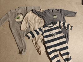baby boy/unisex clothes set size 6 months